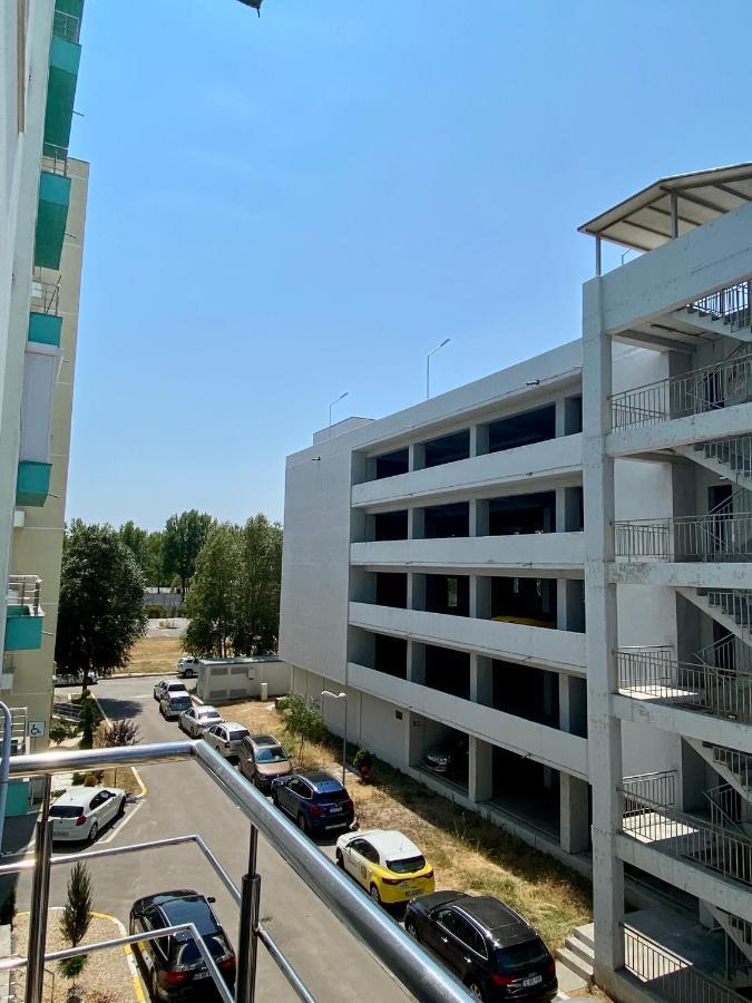 Tanya Apartments Summerland Mamaia Exterior foto